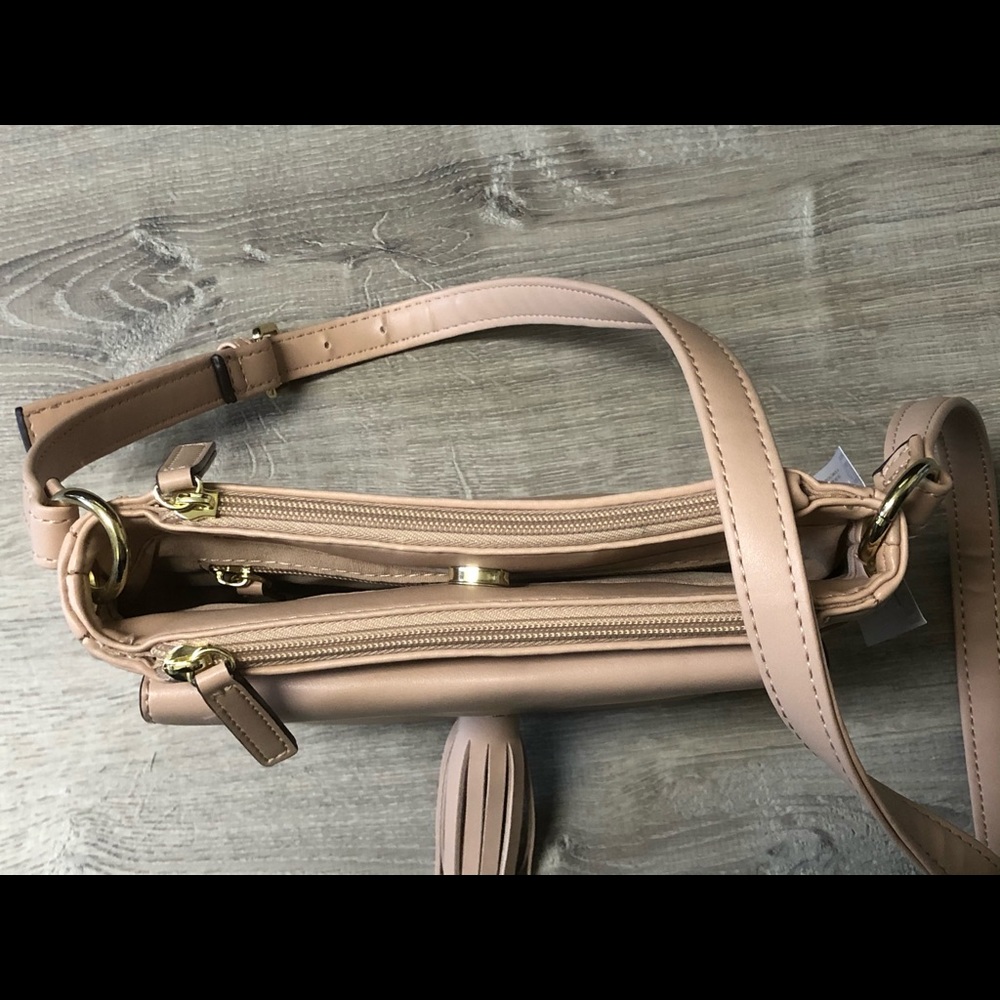 *NWT*LIZ CLAIBORNE CROSSBODY BAG - Picture 4 of 8
